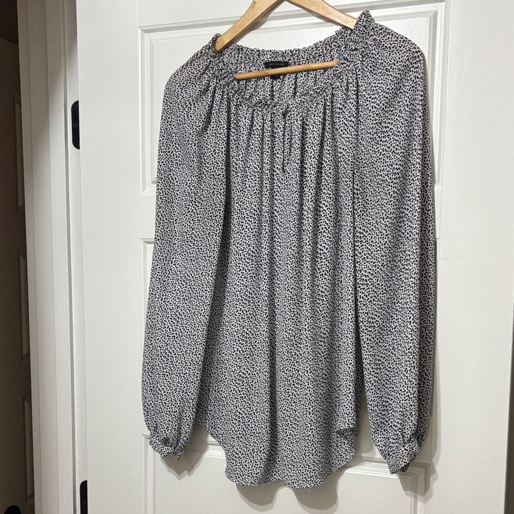 Ann Taylor Black and White Blouse